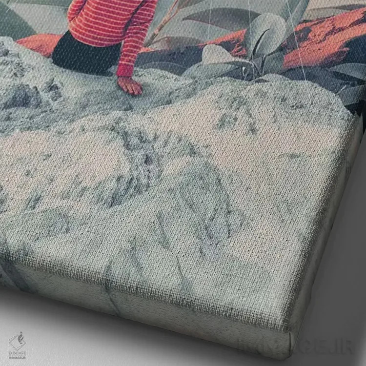 تابلو دکوراتیو "گم شده در بعد هفدهم" اثر فرانک موس - نمای نزدیک بافت بوم