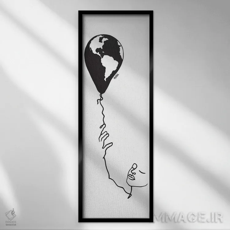 تابلو مینیمال روی زمین پرواز کن اثر نینهول - نمای قابدار مشکی