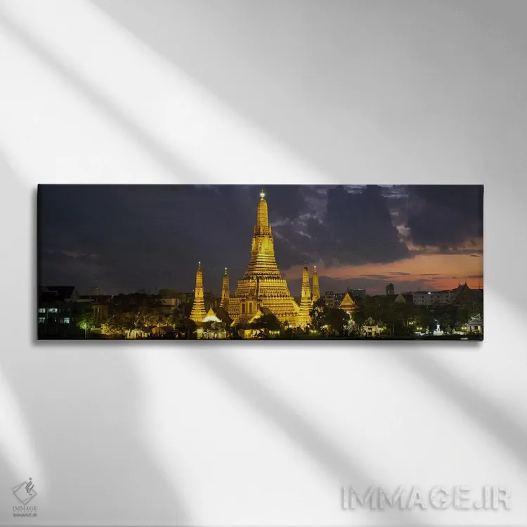 تابلو دکوراتیو معبد بودایی روشن شده در سپیده دم، وات آرون، رود چائو پر… اثر پانورامیک ایمجز - نمای روبهرو روی دیوار