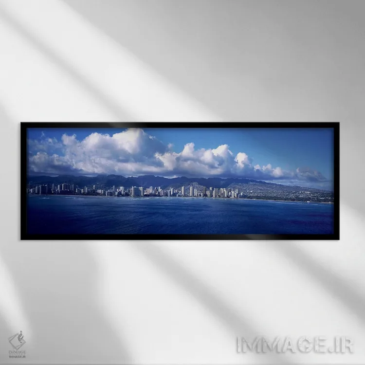 تابلو دکوراتیو شهر در کنار آب، وایکیکی، هونولولو، اوآهو، هاوایی، ایالا… اثر پانورامیک ایمجز - نمای قابدار مشکی