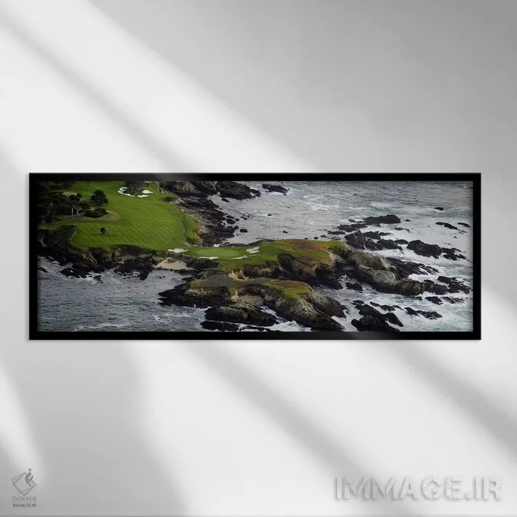 تابلو دکوراتیو زمین گلف روی یک جزیره، پیبل بیچ گلف لینک، پیبل بیچ، شهر… اثر پانورامیک ایمجز - نمای قابدار مشکی