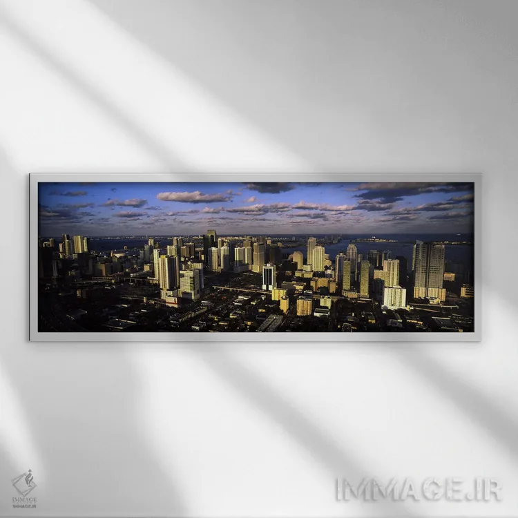 تابلو دکوراتیو ابرها بر فراز افق شهری، میامی، فلوریدا، ایالات متحده آم… اثر پانورامیک ایمجز - نمای قابدار سفید