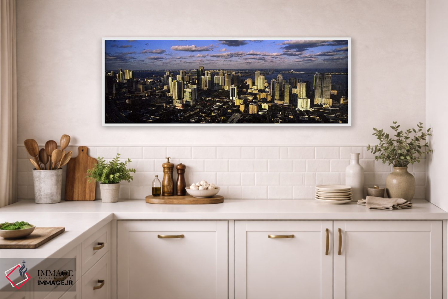 تابلو دکوراتیو ابرها بر فراز افق شهری، میامی، فلوریدا، ایالات متحده آم… اثر پانورامیک ایمجز - D1W