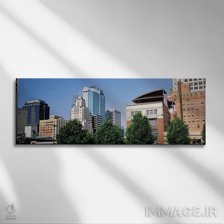 تابلو دکوراتیو نمای از زاویه پایین از افق شهری، کانزاس سیتی، میزوری، ا… اثر پانورامیک ایمجز - نمای روبهرو روی دیوار