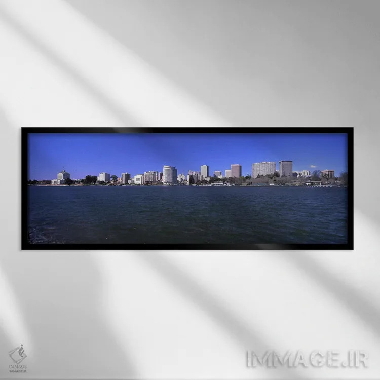 تابلو دکوراتیو Lake Merritt, Oakland, California, USA" - "آسمان خراش ه… اثر پانورامیک ایمجز - نمای قابدار مشکی