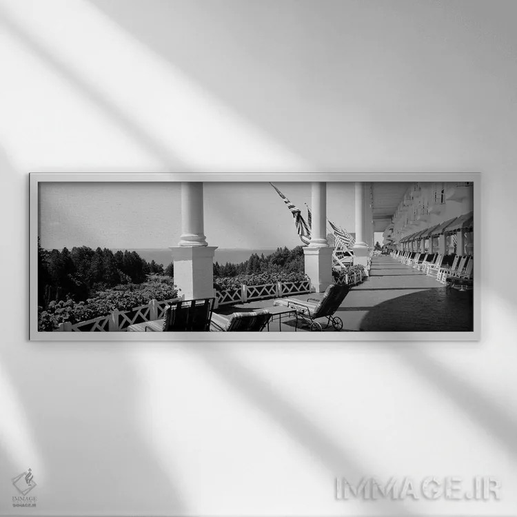 تابلو دکوراتیو Grand Hotel, Mackinac Island, Michigan, USA" - "صندلی ه… اثر پانورامیک ایمجز - نمای قابدار سفید