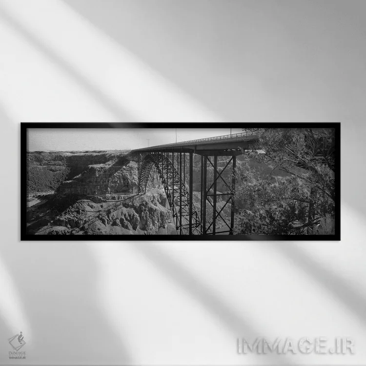 تابلو دکوراتیو Twin Falls, Idaho, USA" - "پل رودخانه مار، توئین فالز… اثر پانورامیک ایمجز - نمای قابدار مشکی