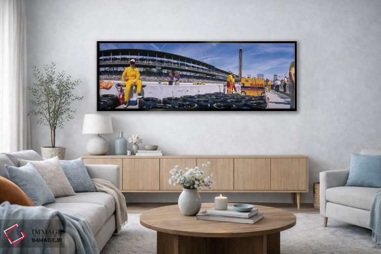 تابلو دکوراتیو رانندگان خودروهای موتوری در حال آماده شدن برای مسابقه… اثر پانورامیک ایمجز - D4B