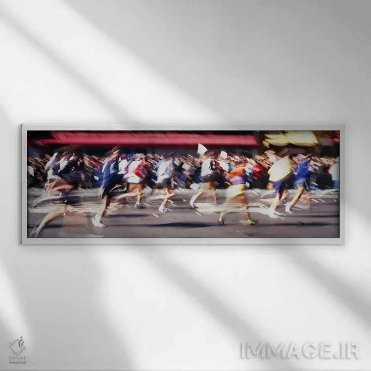 تابلو دکوراتیو حرکت مبهم دویدنی، نمای جانبی از دوندگان ماراتن اثر پانورامیک ایمجز - نمای قابدار سفید