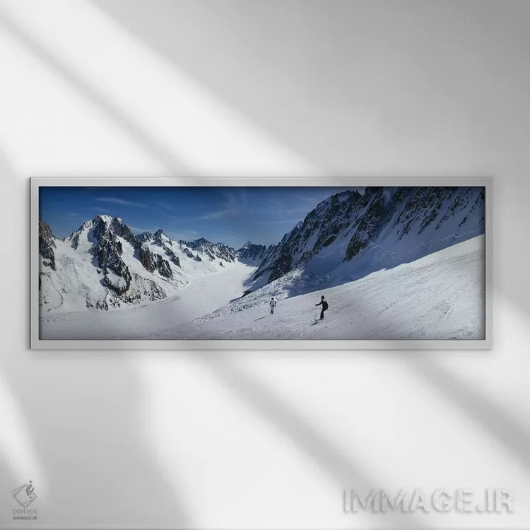 تابلو دکوراتیو نمای پشت دو نفر در حال اسکی، لس گراند مونته، شامونی، فر… اثر پانورامیک ایمجز - نمای قابدار سفید