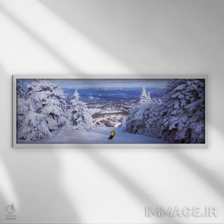 تابلو دکوراتیو اسکی باز تنها، استراحتگاه کوه استراتون، شهرستان ویندهم… اثر پانورامیک ایمجز - نمای قابدار سفید