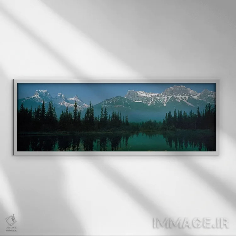 تابلو دکوراتیو Canadian Rockies, Alberta, Canada" - "سه خواهر و کوه لا… اثر پانورامیک ایمجز - نمای قابدار سفید
