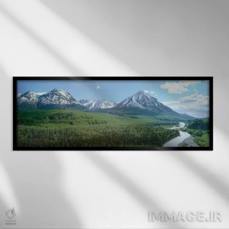 تابلو دکوراتیو "منظره دره رودخانه، دره ماتانوسکا-سوسیتنا ، آلاسکا، ایا… اثر پانورامیک ایمجز - نمای قابدار مشکی