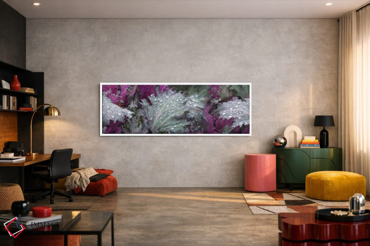 تابلو دکوراتیو قطرات باران روی برگ های سبز و بنفش نزدیک اثر پانورامیک ایمجز - D4W