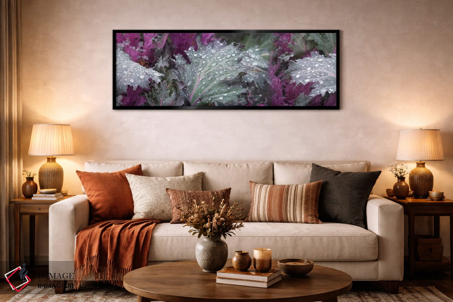 تابلو دکوراتیو قطرات باران روی برگ های سبز و بنفش نزدیک اثر پانورامیک ایمجز - D6B
