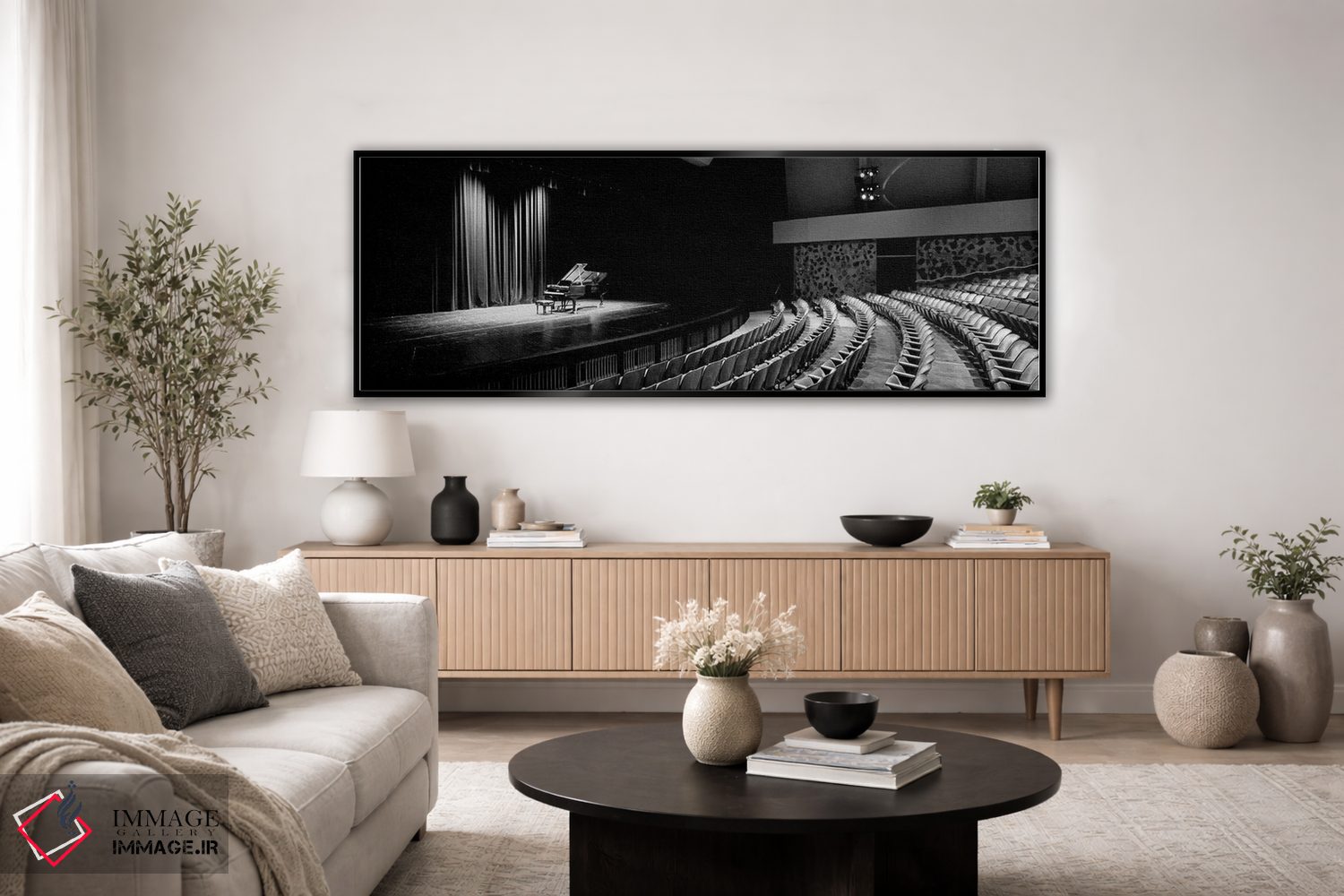 تابلو دکوراتیو پیانو بزرگ روی صحنه سالن کنسرت، دانشگاه هاوایی، هیلو، ه… اثر پانورامیک ایمجز - D5B