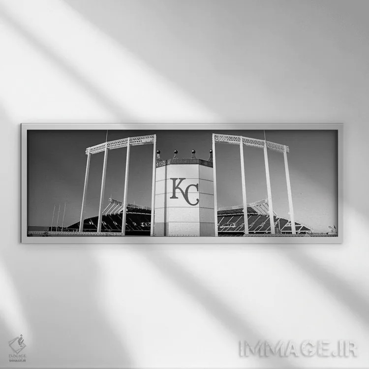 تابلو دکوراتیو "ورزشگاه بیسبال، ورزشگاه کافمن، کانزاس سیتی، میسوری، ای… اثر پانورامیک ایمجز - نمای قابدار سفید