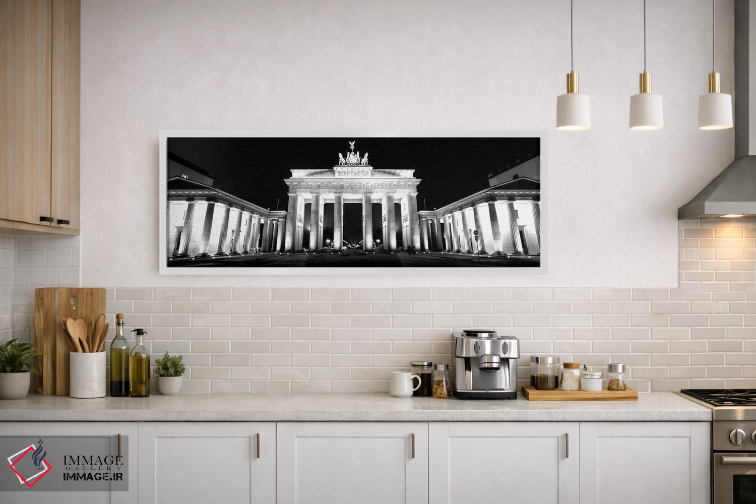 تابلو دکوراتیو "نمای زاویه پایین از دروازه ای که شب ها روشن است، درواز… اثر پانورامیک ایمجز - D1W