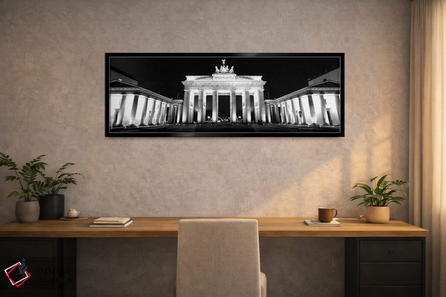 تابلو دکوراتیو "نمای زاویه پایین از دروازه ای که شب ها روشن است، درواز… اثر پانورامیک ایمجز - D2B