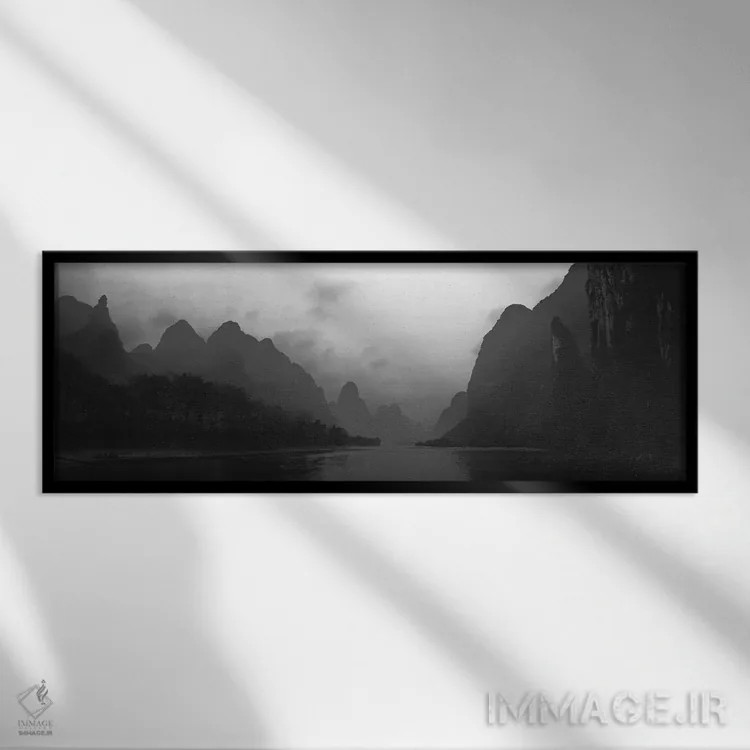 تابلو دکوراتیو "رودخانه ای که از دامنه تپه ها عبور می کند، تپه های گوی… اثر پانورامیک ایمجز - نمای قابدار مشکی