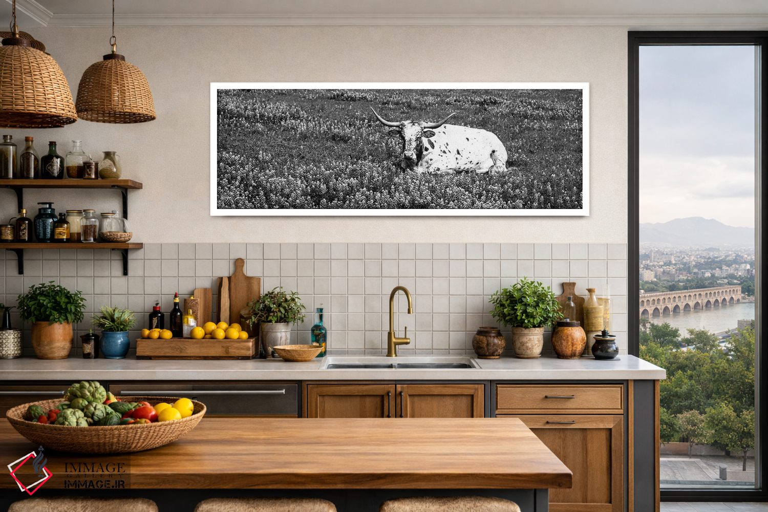 تابلو دکوراتیو "گاو لانگ هورن تگزاس نشسته در یک زمین، شهرستان هیل، تگز… اثر پانورامیک ایمجز - D3W