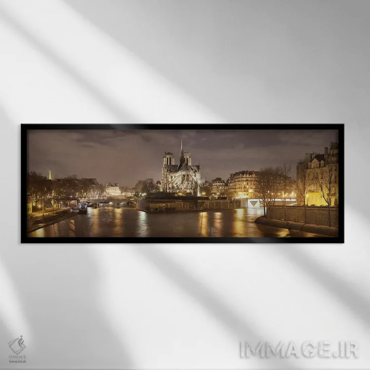 تابلو دکوراتیو نوتردام و برج ایفل در غروب، پاریس، ایل-دو-فرانس، فرانسه اثر پانورامیک ایمجز - نمای قابدار مشکی