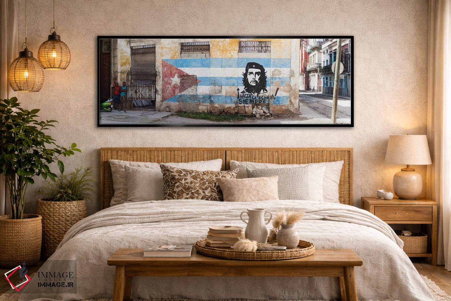 تابلو دکوراتیو Havana, Cuba" - "مقصد دیواری چگوارا روی پرچم کوبا، هاوا… اثر پانورامیک ایمجز - D6B