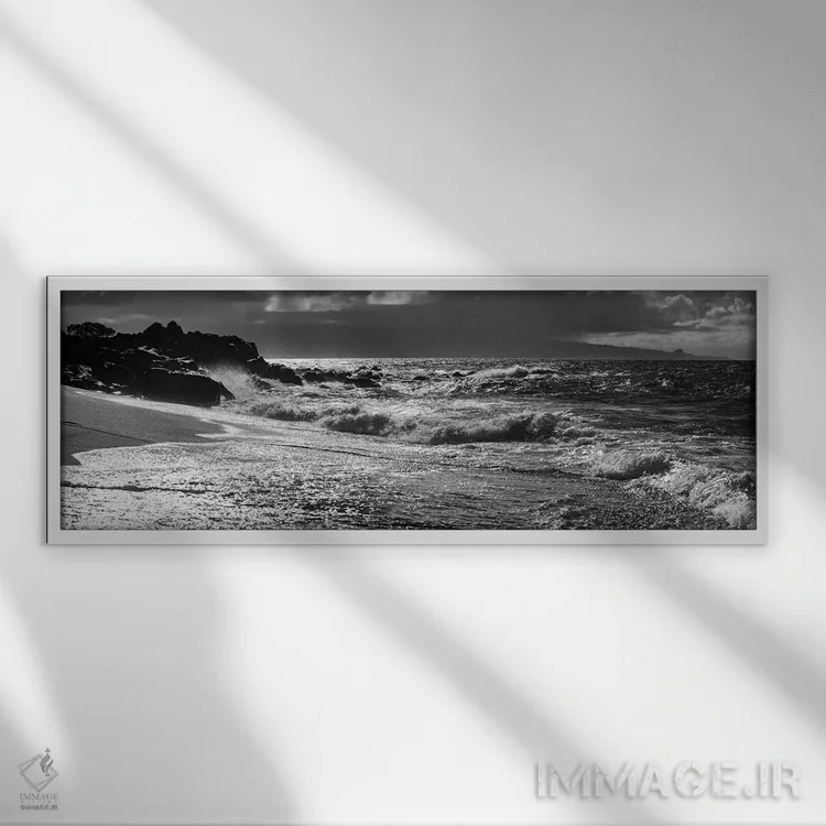 تابلو دکوراتیو منظره سیاه و سفید با ساحل و امواج در دریا، مائوی، جزایر… اثر پانورامیک ایمجز - نمای قابدار سفید