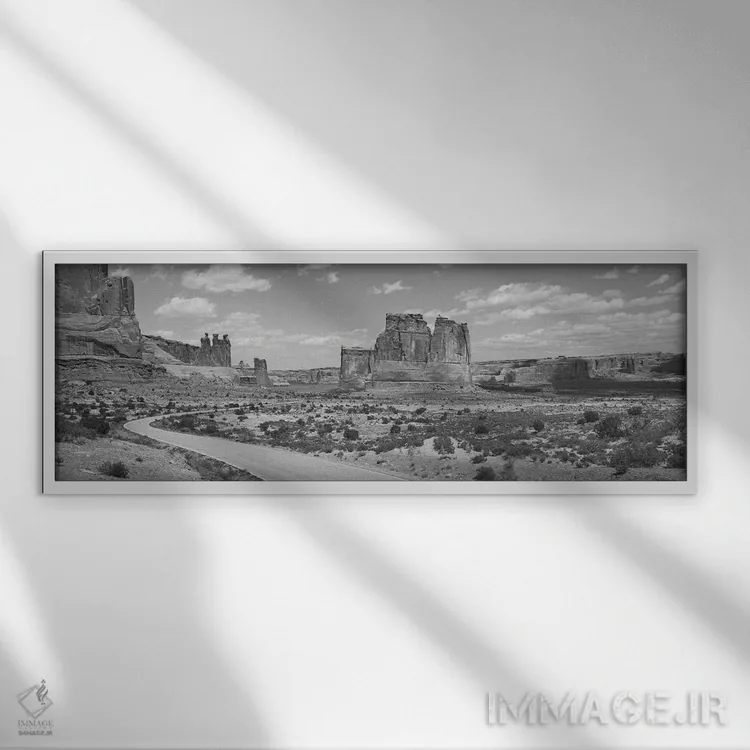 تابلو دکوراتیو Arches National Park, Utah, USA" - "جاده خالی که از یک… اثر پانورامیک ایمجز - نمای قابدار سفید