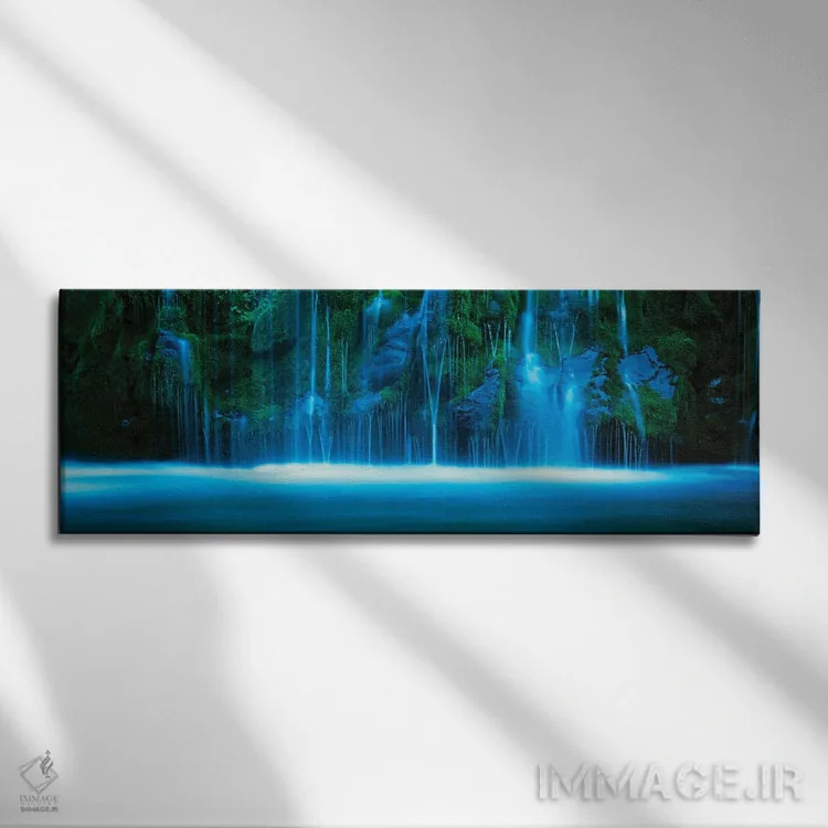 تابلو دکوراتیو آبشار روی صخره، آبشار موسبری، رودخانه ساکرامنتو، شاستا… اثر پانورامیک ایمجز - نمای روبهرو روی دیوار