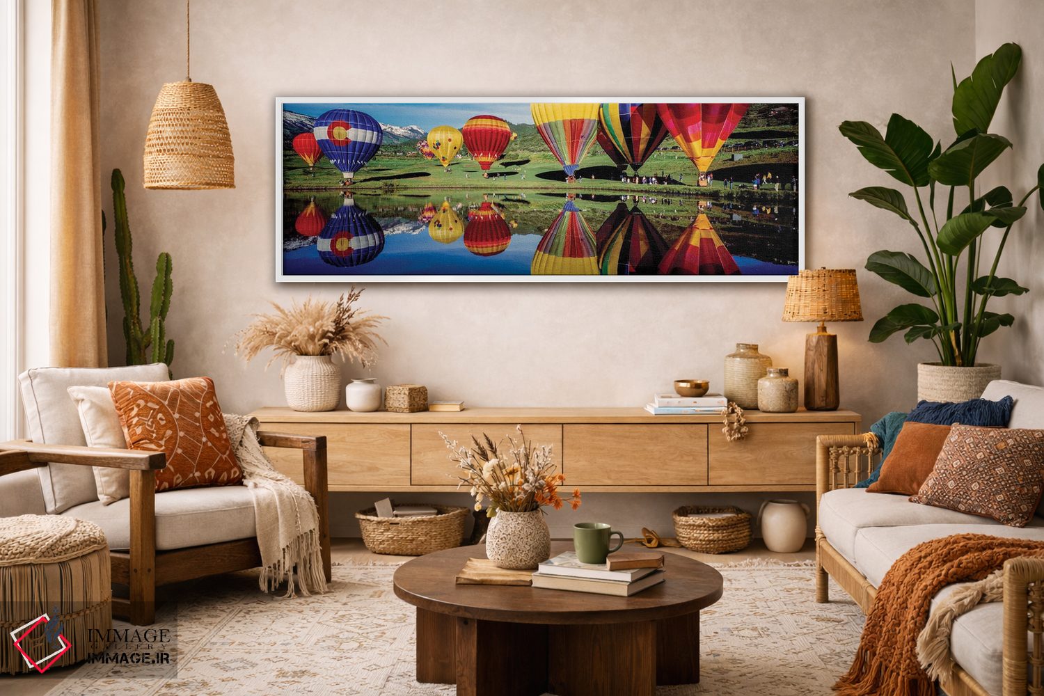تابلو دکوراتیو انعکاس بالن های هوای گرم در یک دریاچه، دهکده اسنومس، شه… اثر پانورامیک ایمجز - D2W