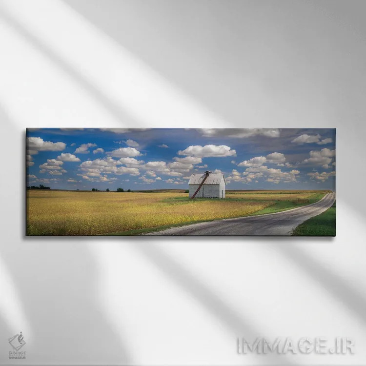 تابلو دکوراتیو Clouds, Barn, Stelle, IL" - "جاده روستایی، ابرها، انبار… اثر پانورامیک ایمجز - نمای روبهرو روی دیوار