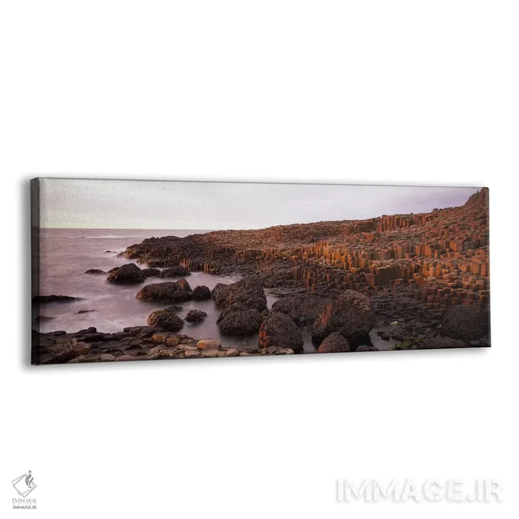 تابلو دکوراتیو Antrim Coast, Northern Ireland.,ستون های بازالتی جاده غ… اثر پانورامیک ایمجز - نمای پرسپکتیو محصول