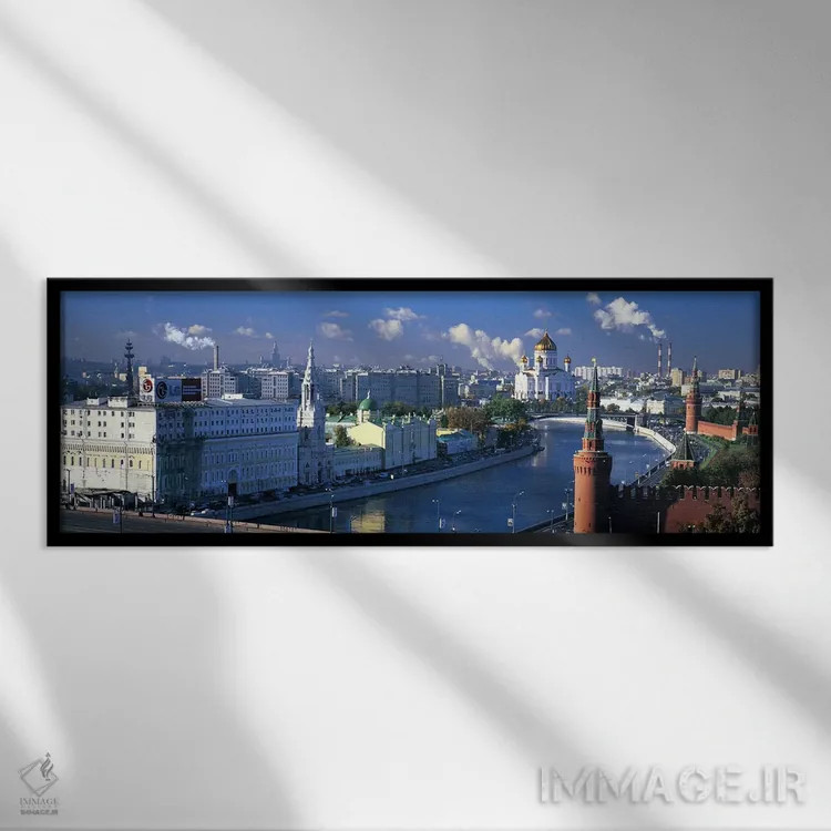 تابلو دکوراتیو Moskva River, Moscow, Russia,ساختمان ها در کنار آب، رود… اثر پانورامیک ایمجز - نمای قابدار مشکی