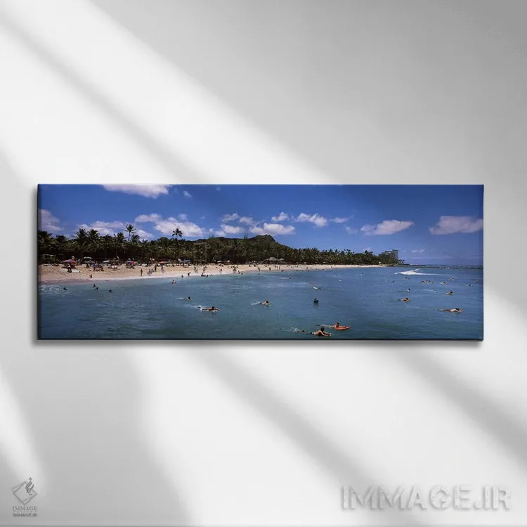 تابلو دکوراتیو Waikiki Beach, Honolulu, Oahu, Hawaii, USA,گردشگران در… اثر پانورامیک ایمجز - نمای روبهرو روی دیوار