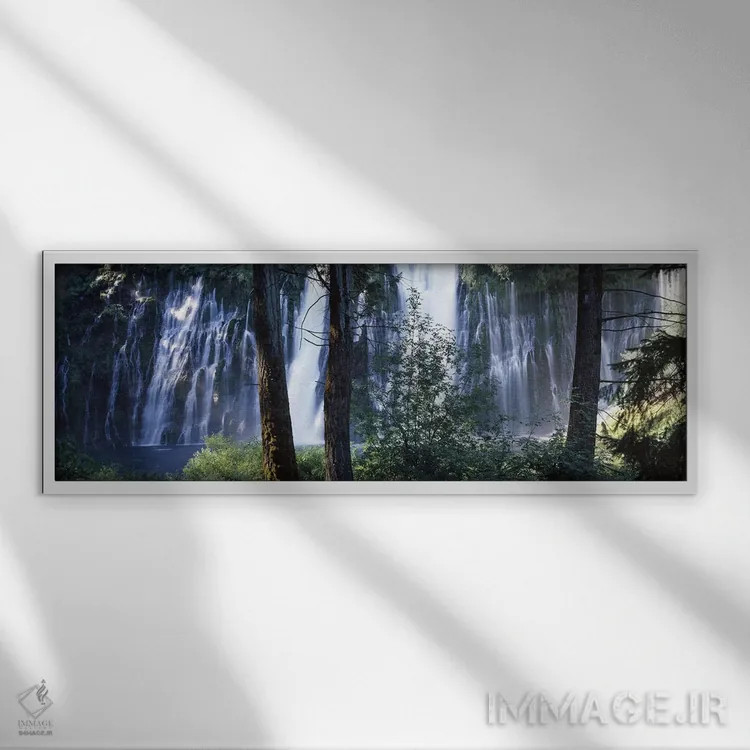 تابلو دکوراتیو McArthur-Burney Falls Memorial State Park, California… اثر پانورامیک ایمجز - نمای قابدار سفید
