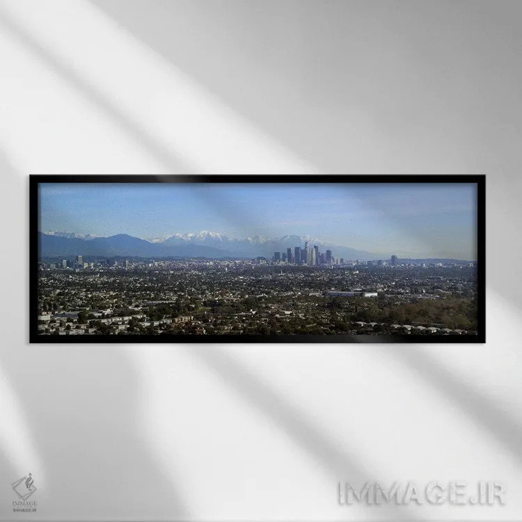 تابلو دکوراتیو California, USA,شهر با کوه ها در پس زمینه، لس آنجلس، کا… اثر پانورامیک ایمجز - نمای قابدار مشکی