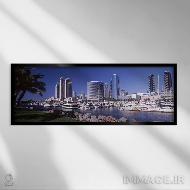 تابلو دکوراتیو California, USA,قایق ها در بندر، سن دیگو، کالیفرنیا، آم… اثر پانورامیک ایمجز - نمای قابدار مشکی