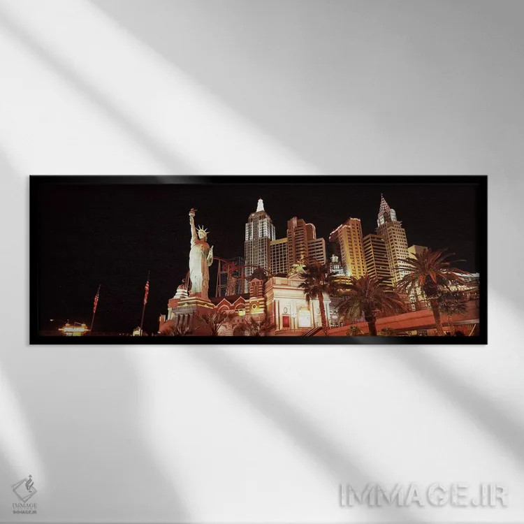 تابلو دکوراتیو New York New York Hotel, The Strip, Las Vegas, Nevada… اثر پانورامیک ایمجز - نمای قابدار مشکی