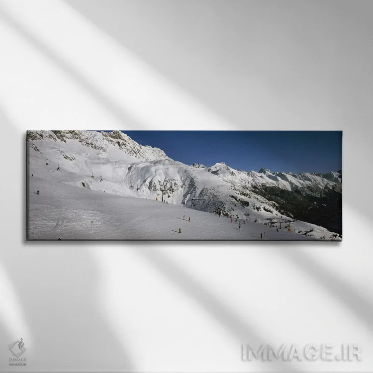 تابلو دکوراتیو Sankt Anton am Arlberg, Tyrol, Austria,گردشگران در پیست… اثر پانورامیک ایمجز - نمای روبهرو روی دیوار
