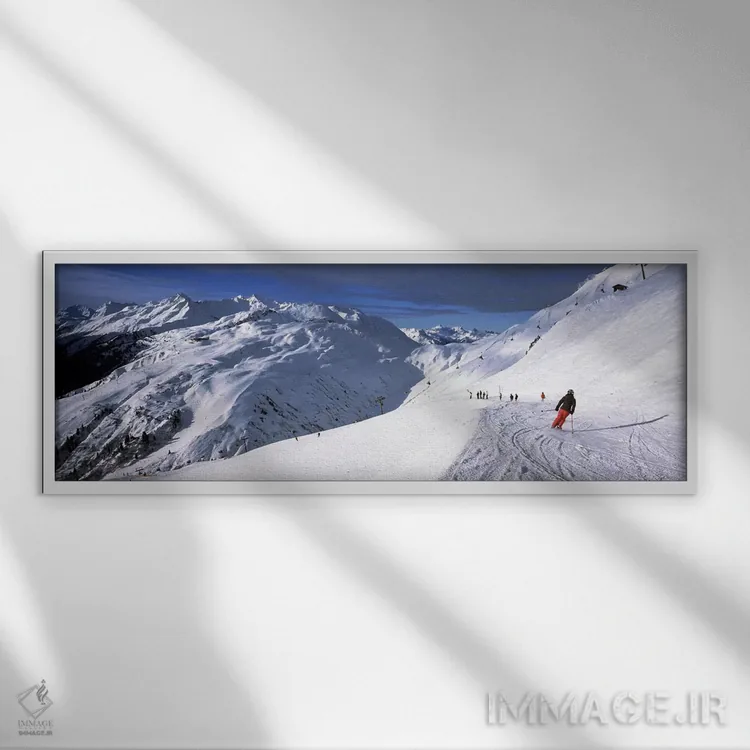 تابلو دکوراتیو Sankt Anton am Arlberg, Tyrol, Austria,گردشگران در حال… اثر پانورامیک ایمجز - نمای قابدار سفید