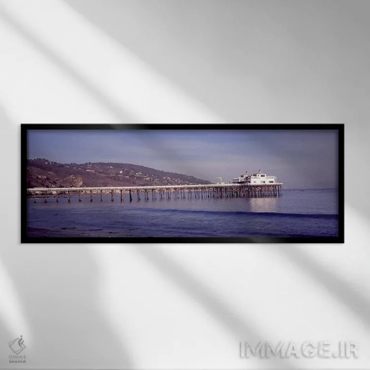تابلو دکوراتیو Malibu Pier, Malibu, Los Angeles County, California, US… اثر پانورامیک ایمجز - نمای قابدار مشکی