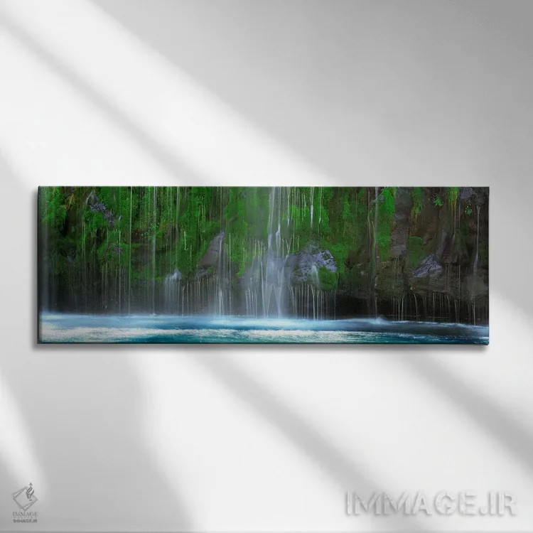 تابلو دکوراتیو Sacramento River, Dunsmuir, Siskiyou County, California… اثر پانورامیک ایمجز - نمای روبهرو روی دیوار