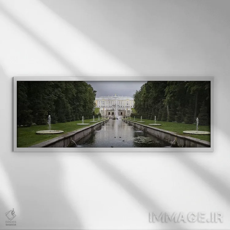 تابلو دکوراتیو St. Petersburg, Russia,کانال در گرند کسکید در کاخ بزرگ… اثر پانورامیک ایمجز - نمای قابدار سفید
