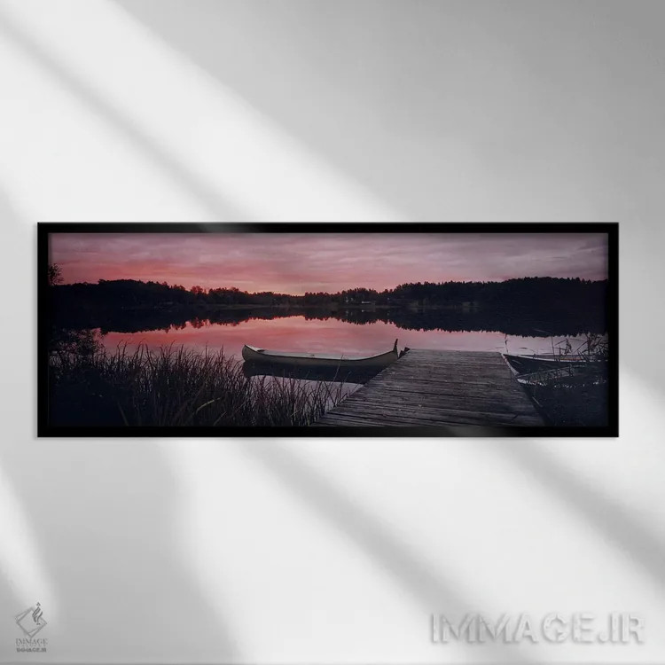 تابلو دکوراتیو Sweden,قایق کانوی بسته شده به اسکله در دریاچه ای کوچک ه… اثر پانورامیک ایمجز - نمای قابدار مشکی