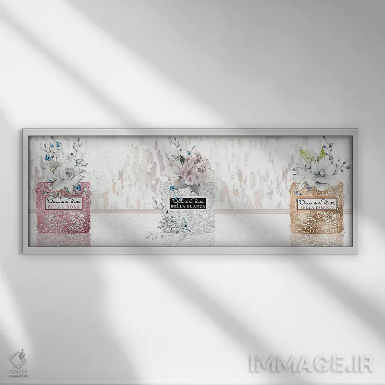 تابلو دکوراتیو سه تایی شیشه عطر سفید، رزگلد و برنز با گل رز و مگنولیا اثر پوماکای بارون - نمای قابدار سفید