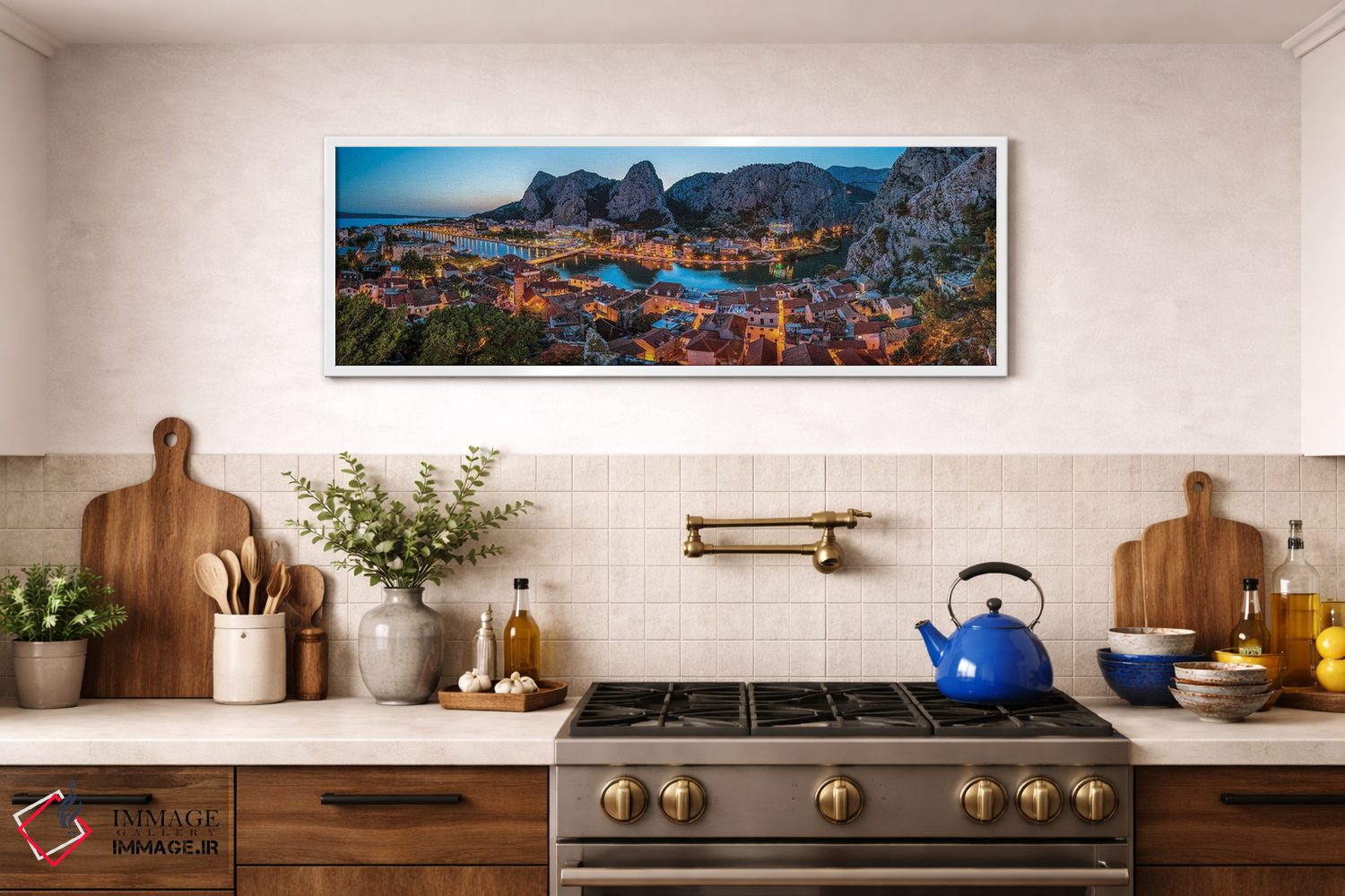 تابلو دکوراتیو منظره هوایی از اومیش و تنگه رود چتینا در عصر، دالماسی کرواسی اثر پل رومر - D1W