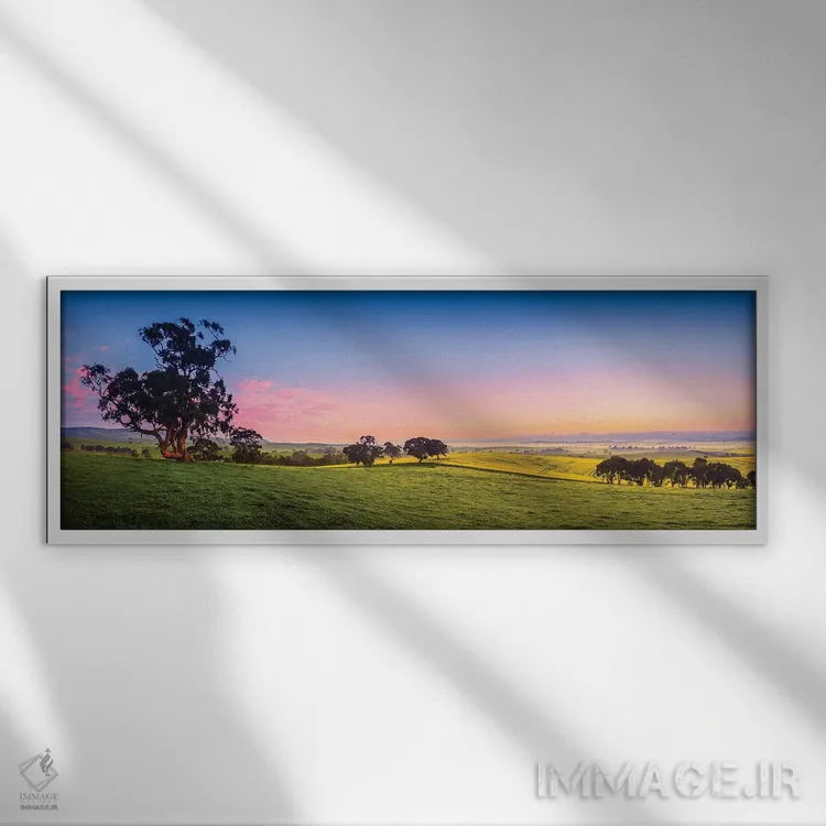 تابلو دکوراتیو مزرعه تازه استرالیا اثر پل رومر - نمای قابدار سفید