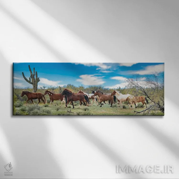 تابلو دکوراتیو گروه در حال دویدن با هم اثر رندا تامپسون - نمای روبهرو روی دیوار