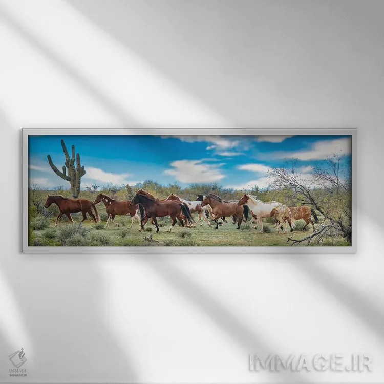 تابلو دکوراتیو گروه در حال دویدن با هم اثر رندا تامپسون - نمای قابدار سفید